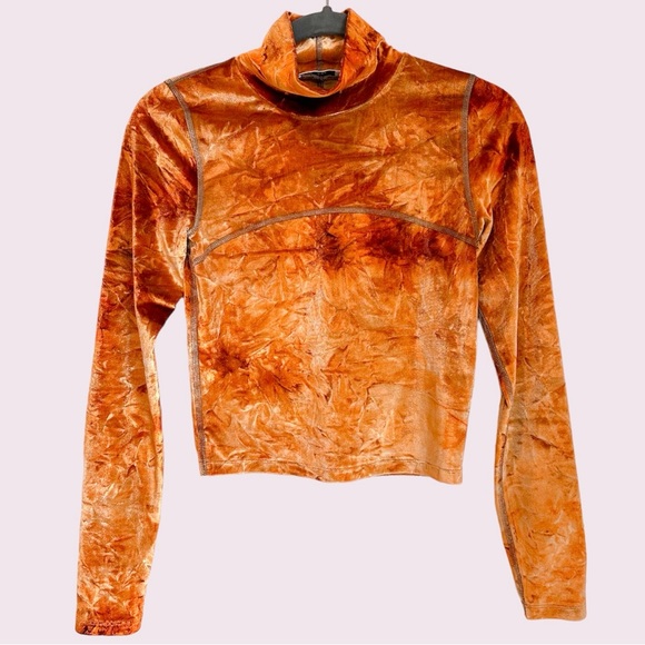 Wilfred crushed velvet turtleneck - Picture 1 of 3